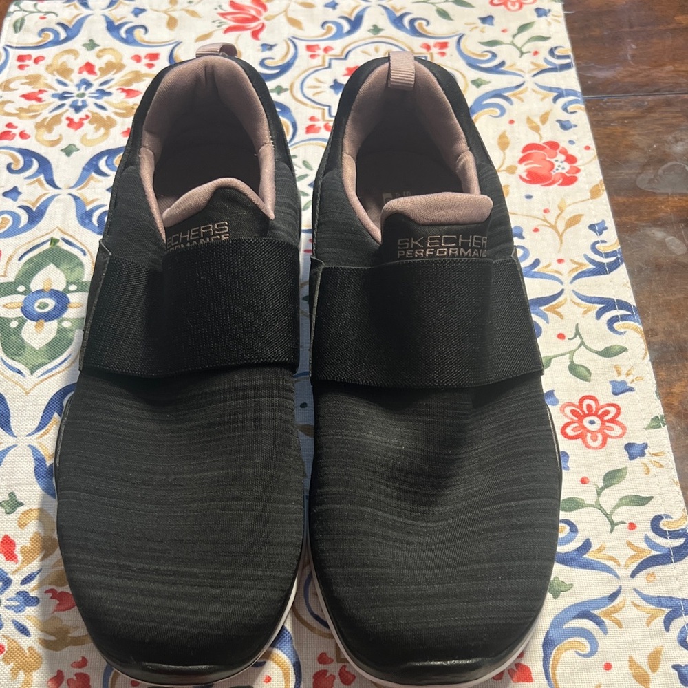 Skechers Black Slip-On Men's Sneakers
